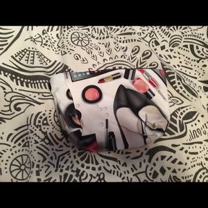 NWOT Makeup bag + a free gift